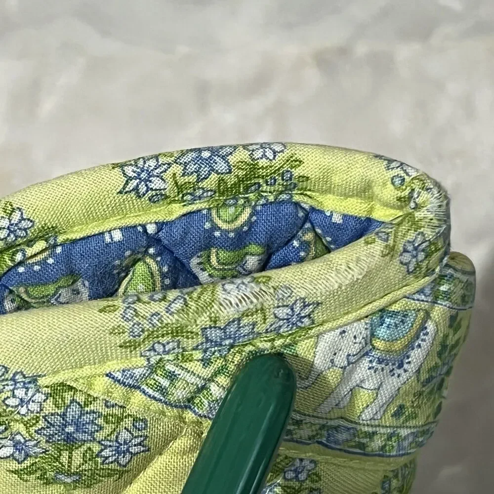 Vera Bradley Double Glass Case Quilted Floral Paisley Elephant Citrus Yellow - Picture 8 of 16